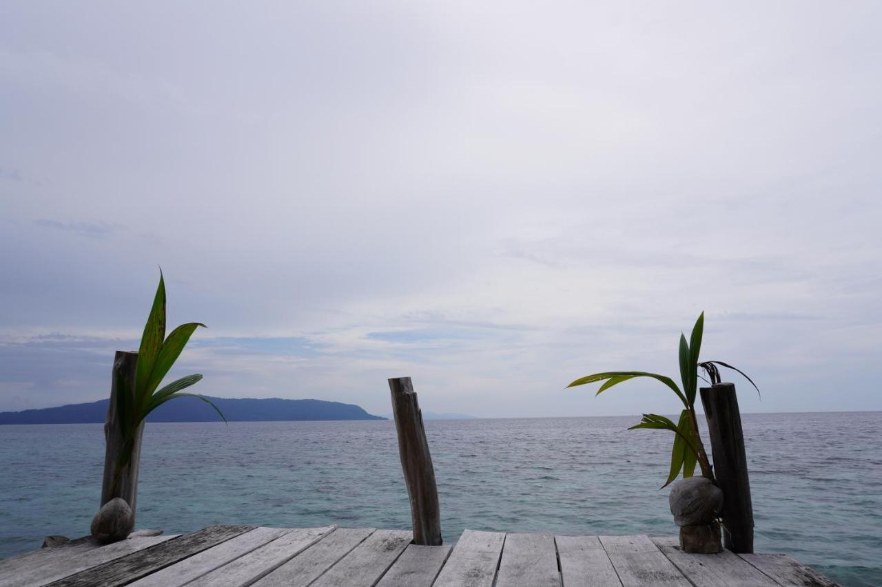 Pesona Papua Homestay Besir Eksteriør bilde